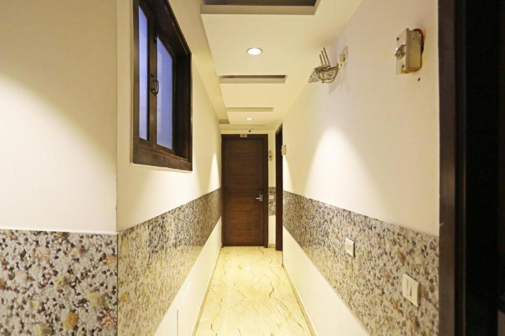 Hotel Urban Luxury 뉴델리 외부 사진