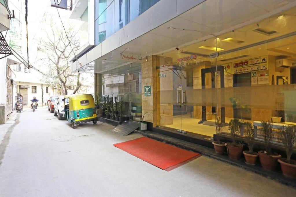 Hotel Urban Luxury 뉴델리 외부 사진