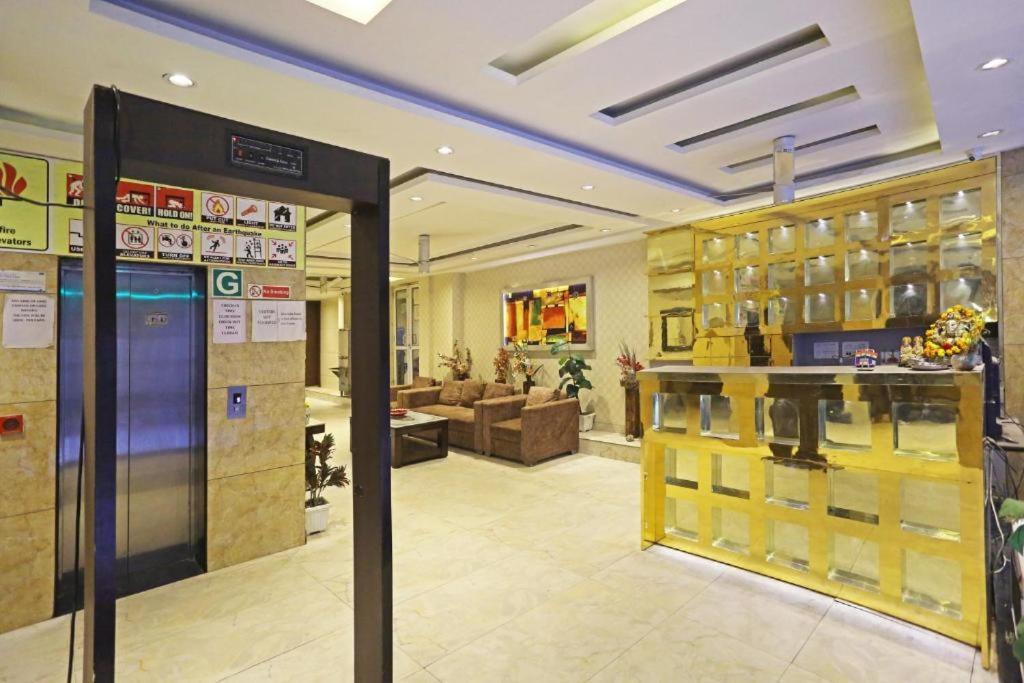 Hotel Urban Luxury 뉴델리 외부 사진